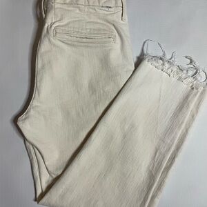 MOTHER Off-White Cropped Frayed Hem Jeans